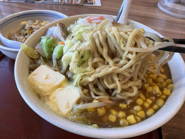 金澤豚骨醤油8番らーめん アクロスプラザ児島店 （【旧店名】8番