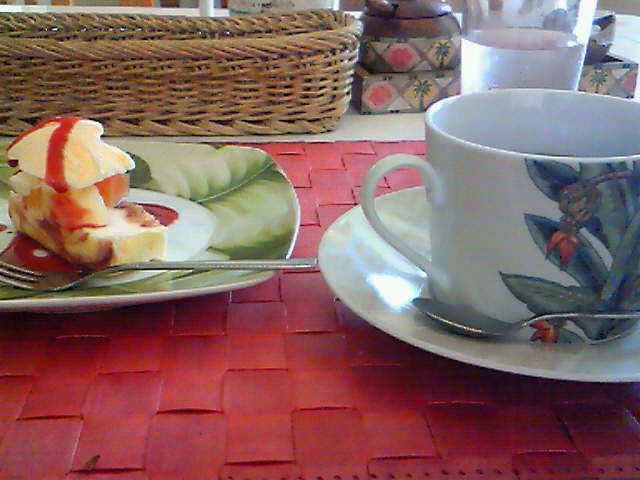 ルアウ 桜木 カフェ 食べログ