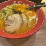 えび豚骨拉麺 春樹 - 