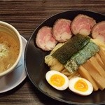 つけ麺 きらり - 『特つけ(990円)』で、つけ汁変更（５０円）海老スープに～♪(^o^)丿
