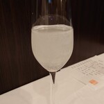 Ubu Ka - 1本（350ml）をシェア