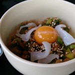 我が家の卵 - イカも入ってます。