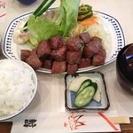 Shibaraku - 牛肉定食