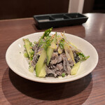 炭火焼肉ホルモン うらら - センマイ刺し