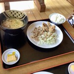 麺房たぬきや - 【たぬき定食(750円/税込)】うどん→細麺うどんに変更(選べる具材は「肉」で)
