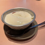 中国料理 旬輝 - フカヒレランチの杏仁豆腐。濃厚♪