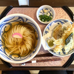 和ゃ - ・ひやひやうどん 大海老天＋野菜天四種 2,020円/税込