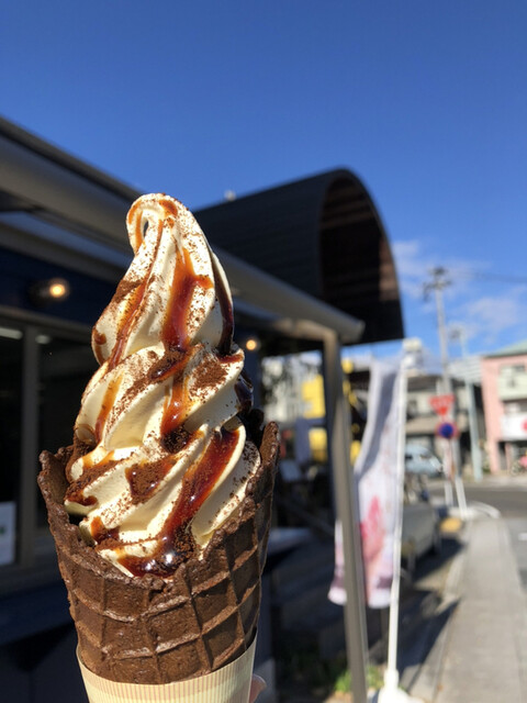 ナポリの青 - 大町西公園（ソフトクリーム）の写真