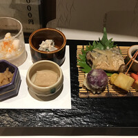 魚菜由良 鼎 - 