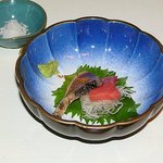 アーム・ドゥ・ギャルソン - 刺身と岩塩