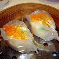 龍天門 - ふかひれ入り蒸し餃子（龍天門、恵比寿）