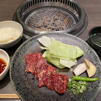 焼肉・しゃぶしゃぶ たちばな ヒルトンプラザイースト店 - 国産120g ロース