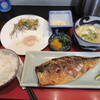 Gohanya Takezen - 【ジャンボ塩サバ定食　９７０円】 （小鉢・サラダ・目玉焼き・豚汁・漬物付き）