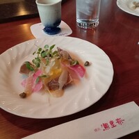 横浜瀬里奈 ステーキドーム - 