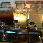 フレンチラーメンの店 MATOYA - ウォーターサーバー