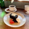 赤い屋根のカフェ テイクワン - 料理写真:さつまいもと黒ごまのパウンドケーキ