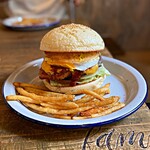 GOONIES BURGER CLUB - 