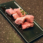 焼肉の三是 - 和牛中落カルビ（１，０００円）＋増量２枚（２００円）２０２２年１０月