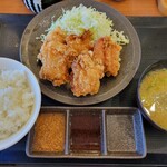 Kara yama - からやま定食(竹) 790円