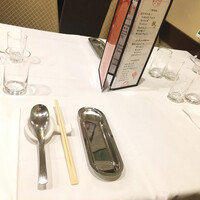 個室中華 頤和園 溜池山王店 - 