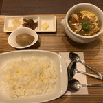 欧風カレー ガヴィアル - シーフードカレー１８００円。美味しいカレーソースにチーズを乗せたご飯が良く合います（╹◡╹）（╹◡╹）