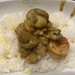 欧風カレー ガヴィアル - シーフードカレー１８００円。旨味たっぷりの欧風カレーソースに海老、帆立、あさりのエキスが加わり、とーっても美味しいんです（╹◡╹）（╹◡╹）