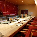 寿司 はせ川 - 明るくとても綺麗な店内