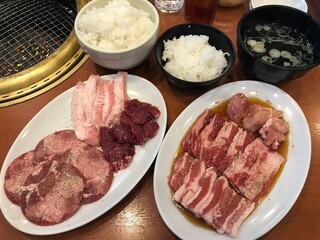 焼肉おもに亭 - '22/10/29 ミックス（税込1,089円）＆よくばり（税込1,639円）