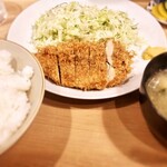 Tonkatsusennariya - チキンカツ定食