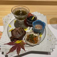すし 福寿 - 前菜5種 金沢以来の金時草が美味しい
