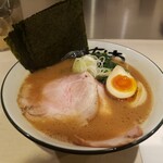 地鶏豚骨らーめん ひなわ - 