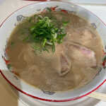 博多・薬院 八ちゃんラーメン - ラーメン　800円