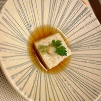 四季彩鉄板くさの - 先付　蓮根の自家製豆腐