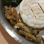 NEPALI CUISINE HUNGRY EYE Dine & Bar - 大根、キュウリのアチャール（漬物）