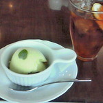 カフェ デア． - デザートとドリンク