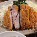 とんかつ 大倉 - 特ロース定食（230g）（2180円）