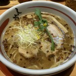 大阪塩系ラーメン しおや - 天然塩ラーメンです。（2022年10月）