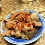 河本 - もつ煮込み。絶品でした。