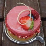 ラヴニュー - ルージュ