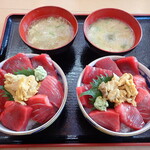 あけみちゃん号 - 二色丼（まぐろうに）