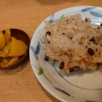 力餅 - お赤飯160円✨この日はお昼でしたが、最後のひと皿で完売！