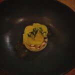 TEPATOMOKA - シャインマスカットとスルメイカ 自家製リコッタ 遅摘みワインのゼリー