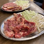焼肉 東山食堂 - 牛ハラミ1350円
