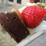 ラヴニュー - シシリー