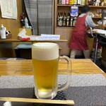 ごはんばー - お酒のんで飛行機乗ると調子悪くなるのでお断りしたのですが『一杯おごっちゃるから飲んできー』とココで断るのは失礼極まりないのでいただくことに。
