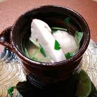 日本料理 新 - 土瓶蒸し、松茸、鱧