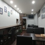 MOMO STATION - No trace of Nepalese style