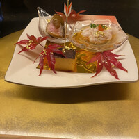 鮨 四 - 