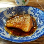 汀の精 - ビワマスの煮付け。最高に美味しい。