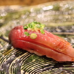 にぎり鮨 一五〇 - 戻り鰹